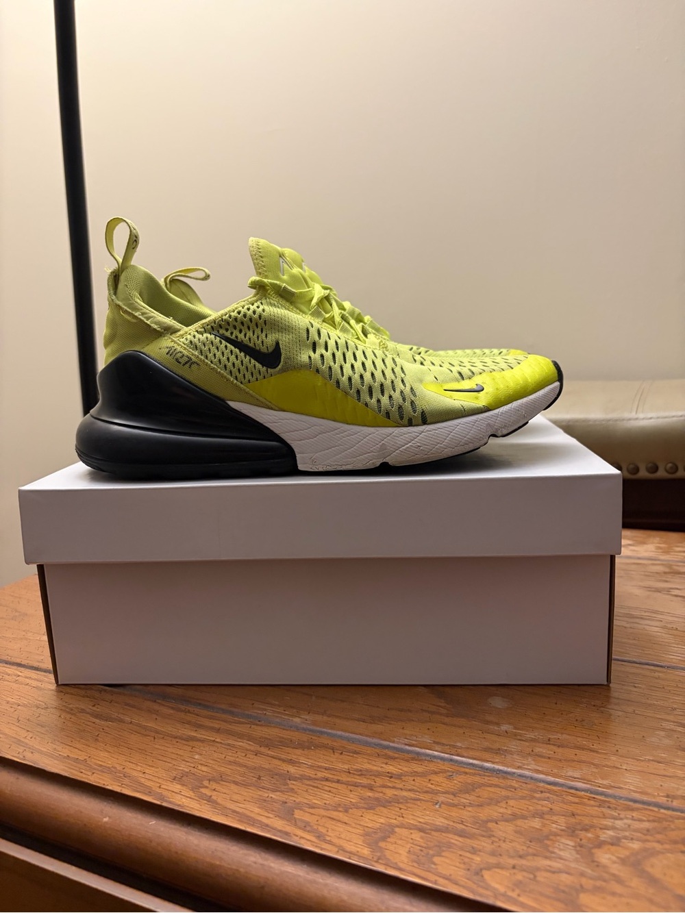 Nike Men’s Air Max 270 React - Volt/Black/White